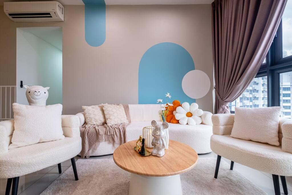 Bea Bea's Kidz Dreamland Mini Horse 4br 11pax Mrt Apartment